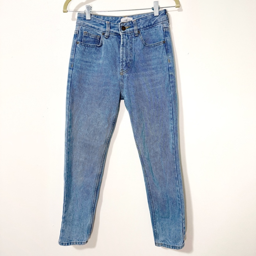 Lioness Classic Blue High Rise Tapered Mom Jeans Size 26
